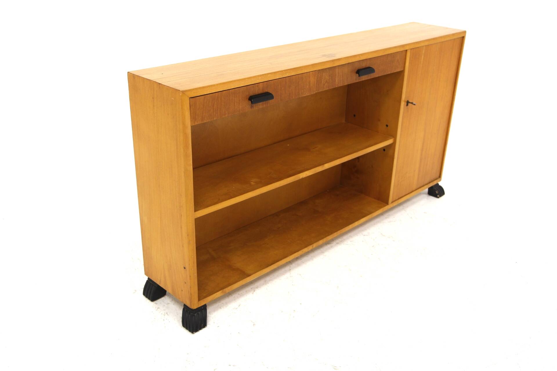 Scandinavian elm bookcase, Sweden, 1960