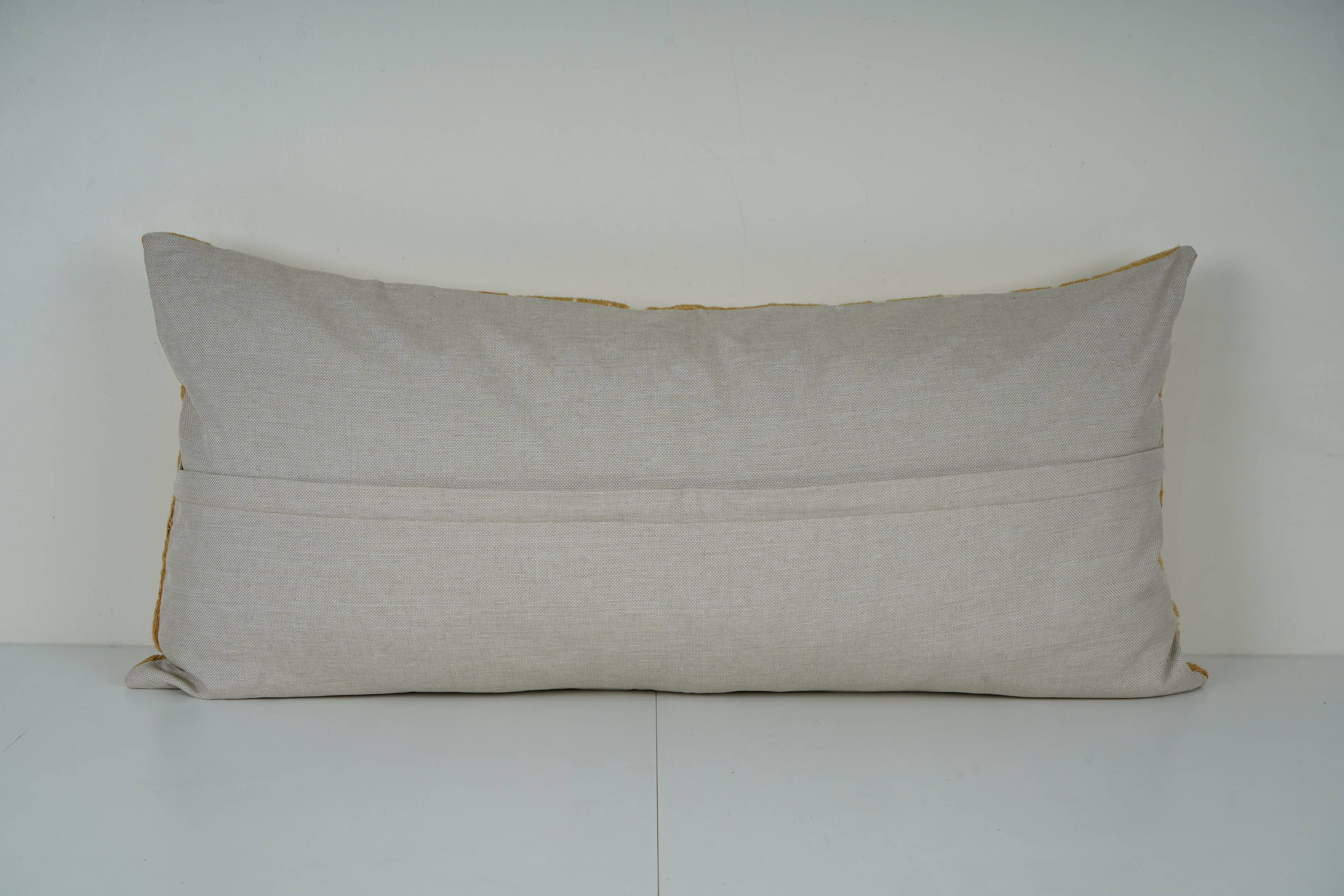 Cushion