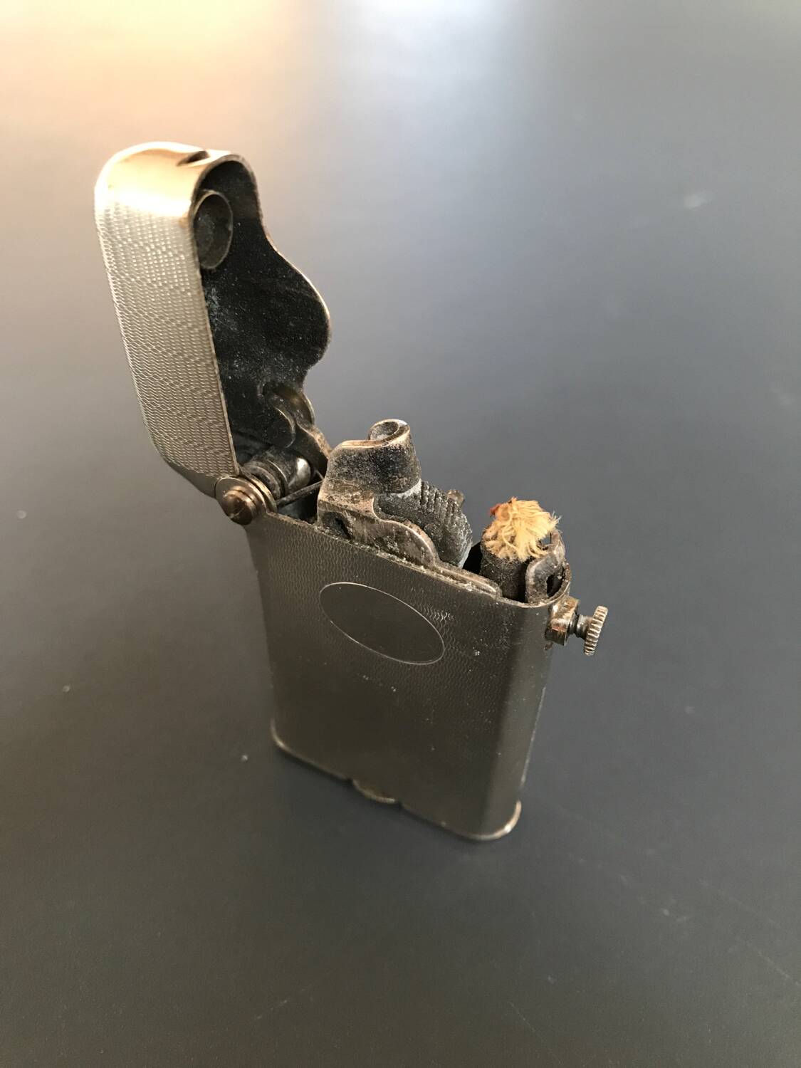 Automatic petrol lighter Thorens 81816