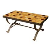 Table basse signée français design avec plateau en céramique et verre