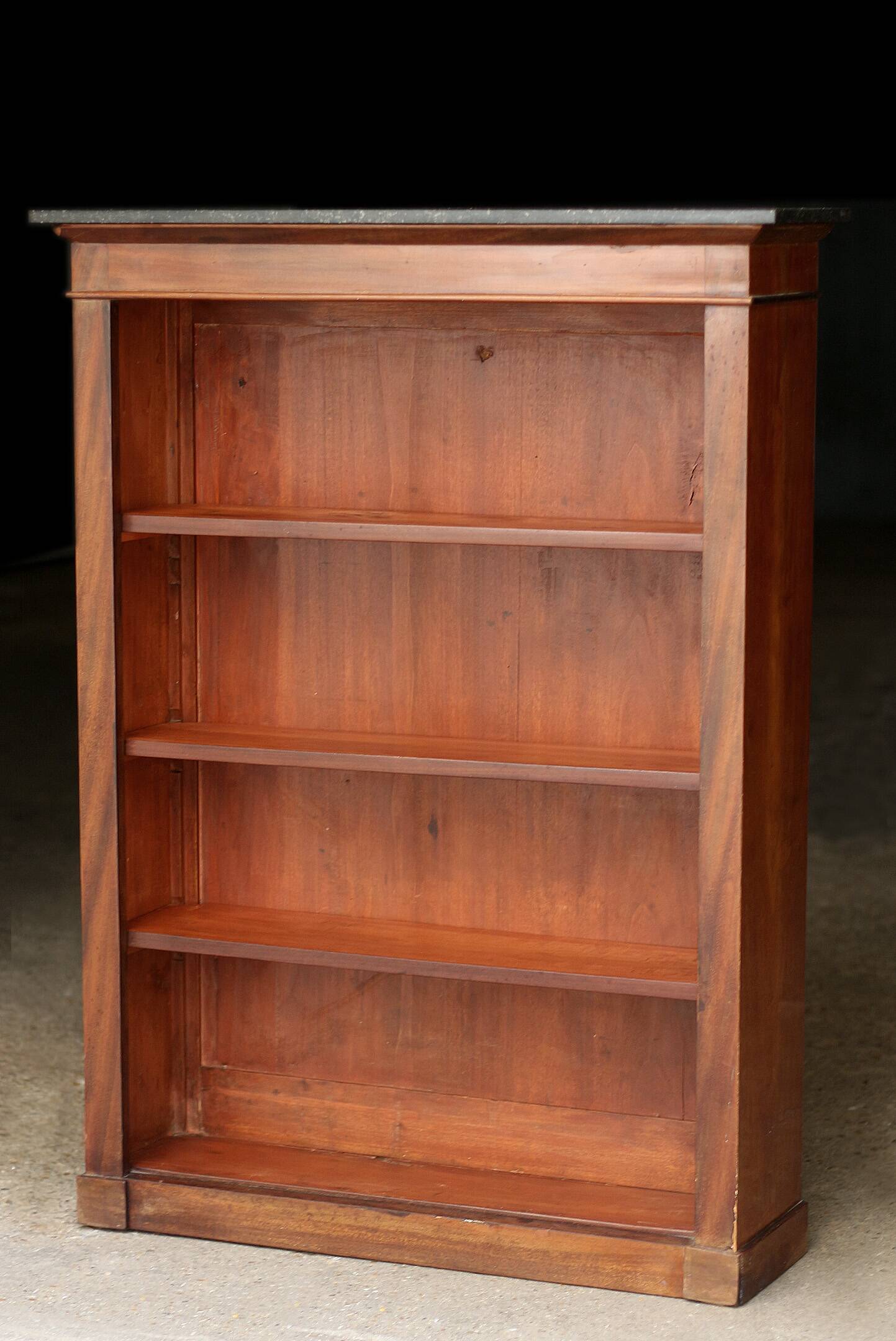 Very beautiful low library (bibus) from the late 19th century.