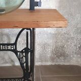Singer washbasin cabinet