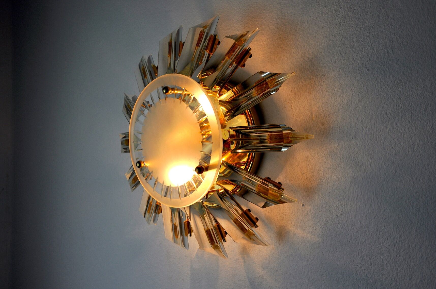 Wall lamp venini soleil, triedri glass, Italy, 1970