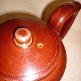 Cafetière très grande en céramique marron