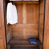 Armoire parisienne