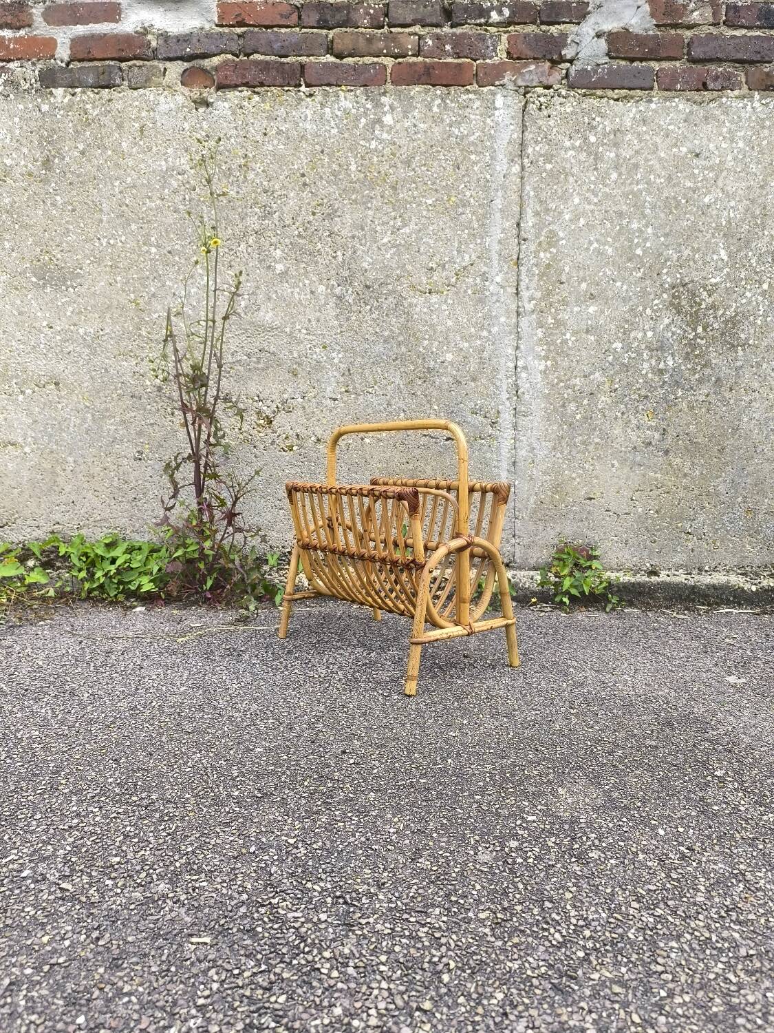 Rattan magazine rack 1960