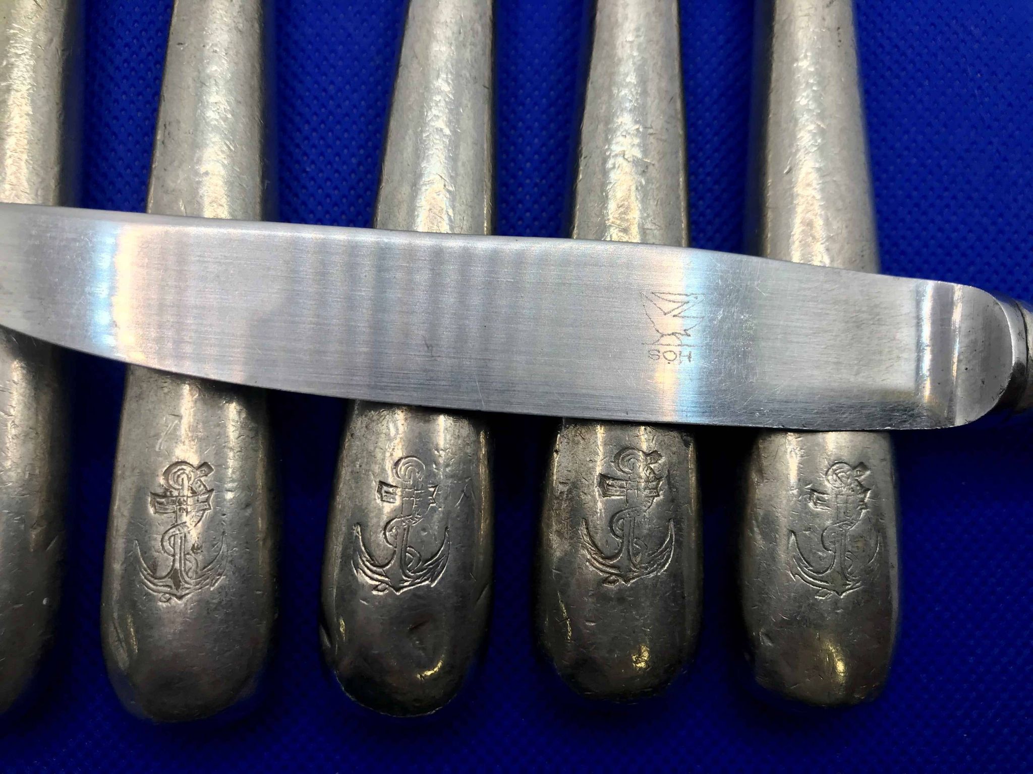 Set of 6 small silver-plated Navy knives SOH