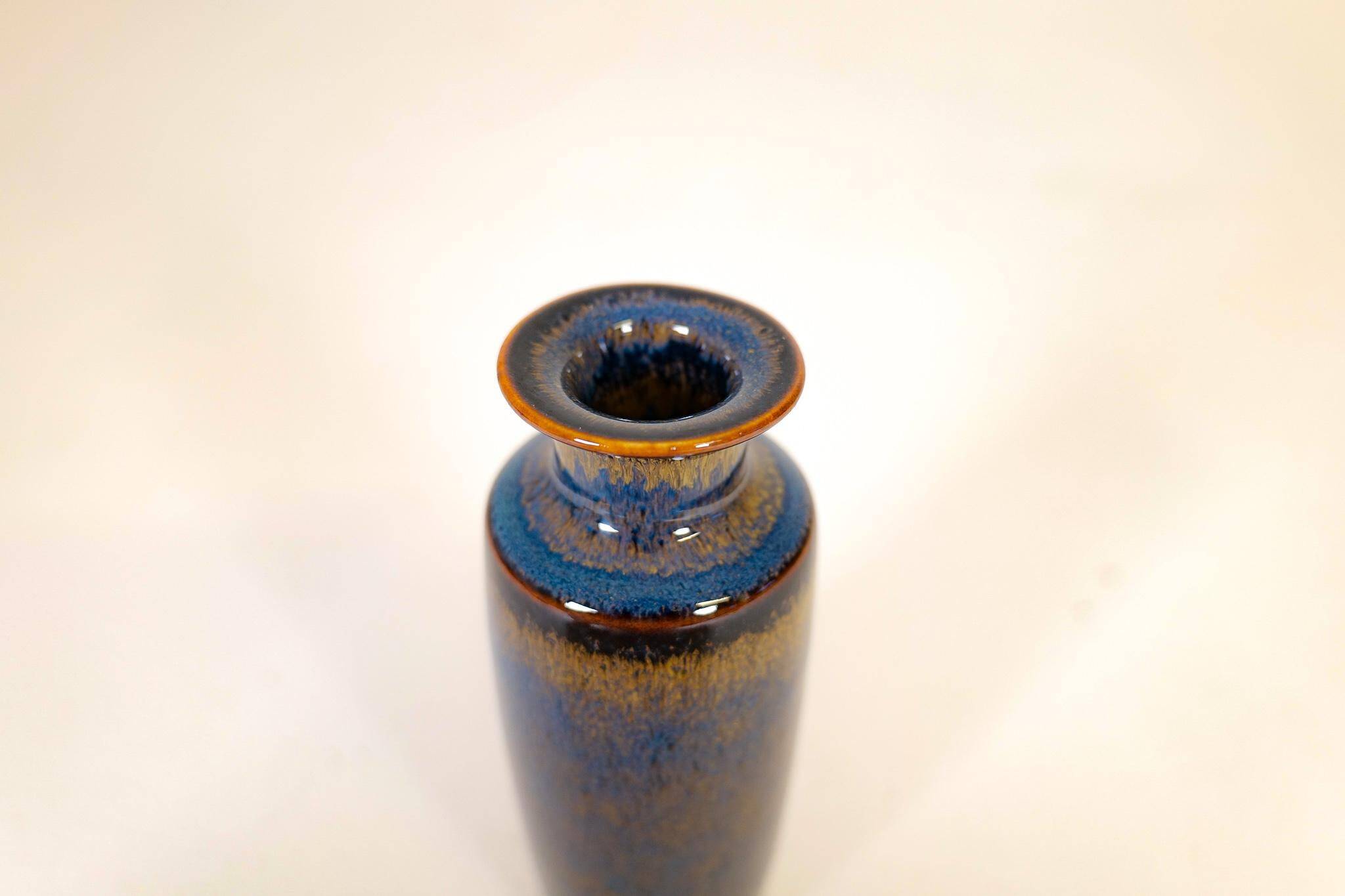 Bowl and modern vase from the mid-century Rörstrand Carl Harry Stålhane, Sweden, 1950s.