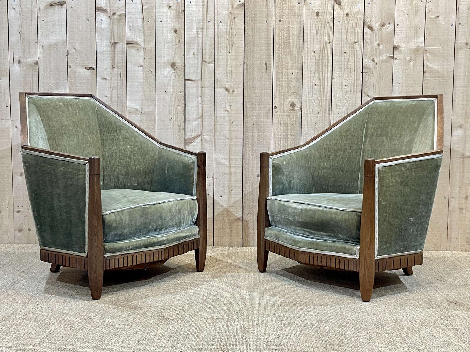Paire de fauteuils époque Art déco en acajou massif