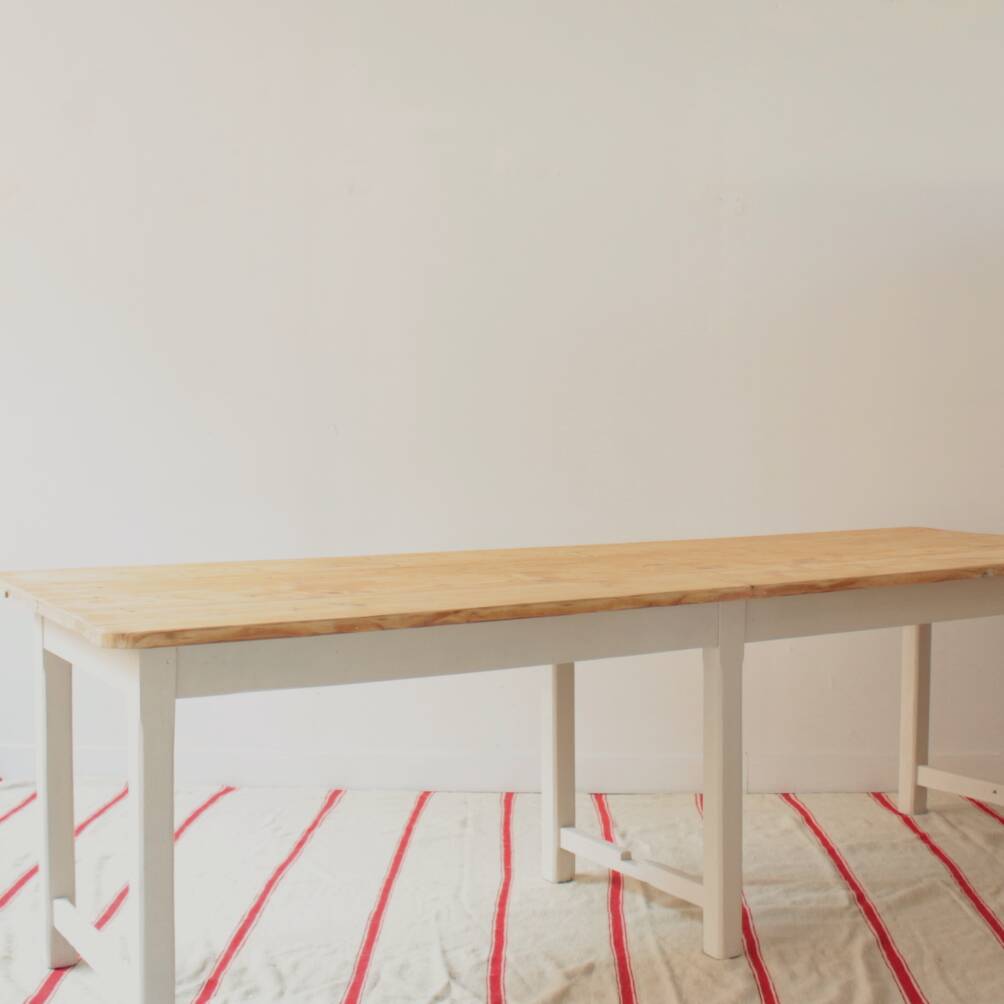 Farmhouse table