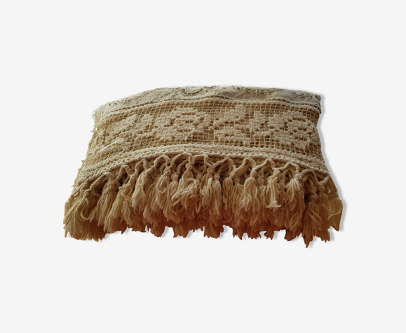 Couvre-lit ancien broderie et crochet