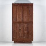 Armoire ancienne en bois à 2 portes, vers 1920
