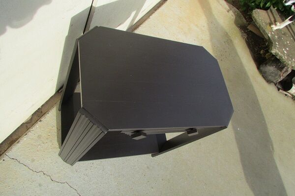 Pedestal table, art deco side table