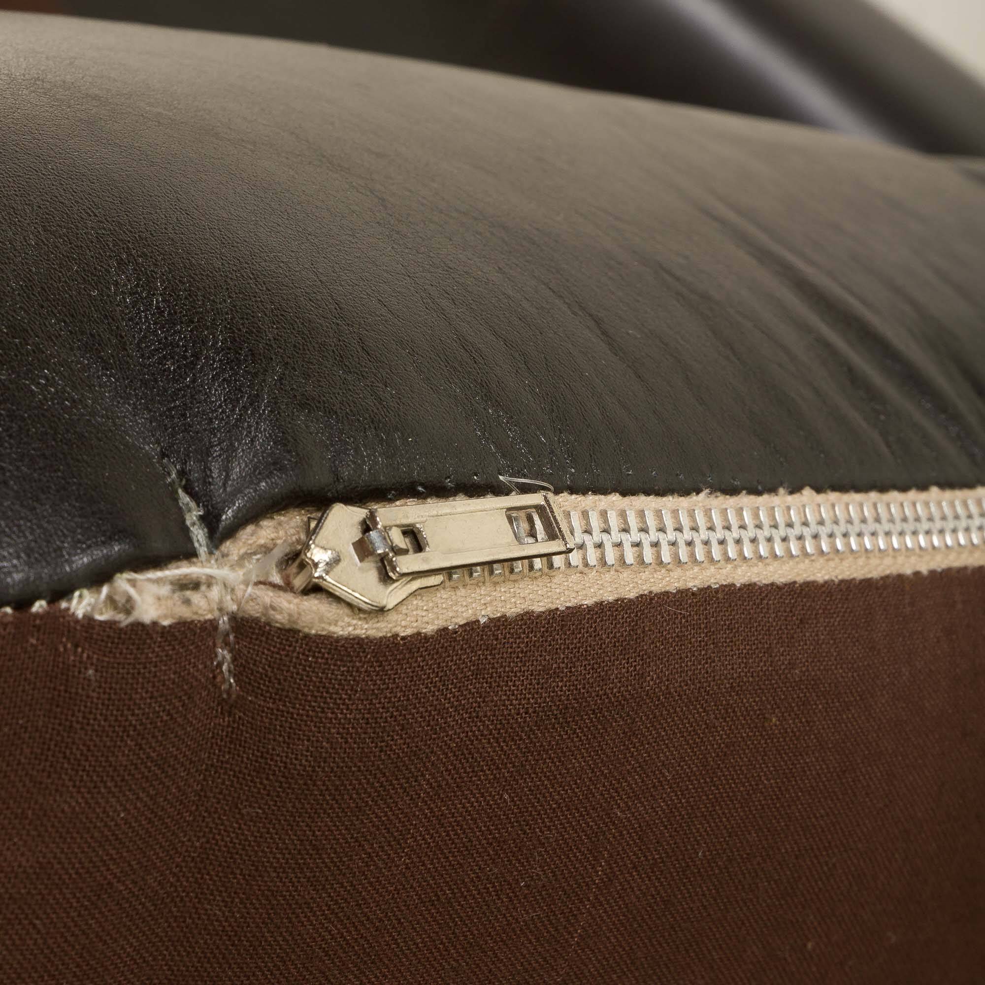 Italian mid-century sofa by Linea Valentini, 1980s