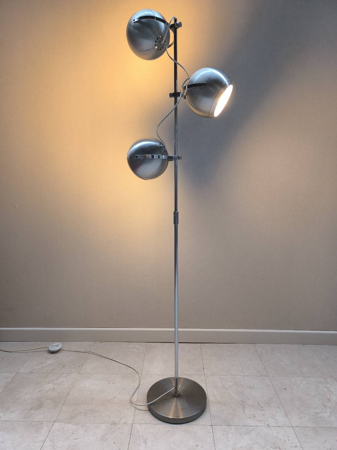 Eyeball floor lamp by Aluminor, 1970s
