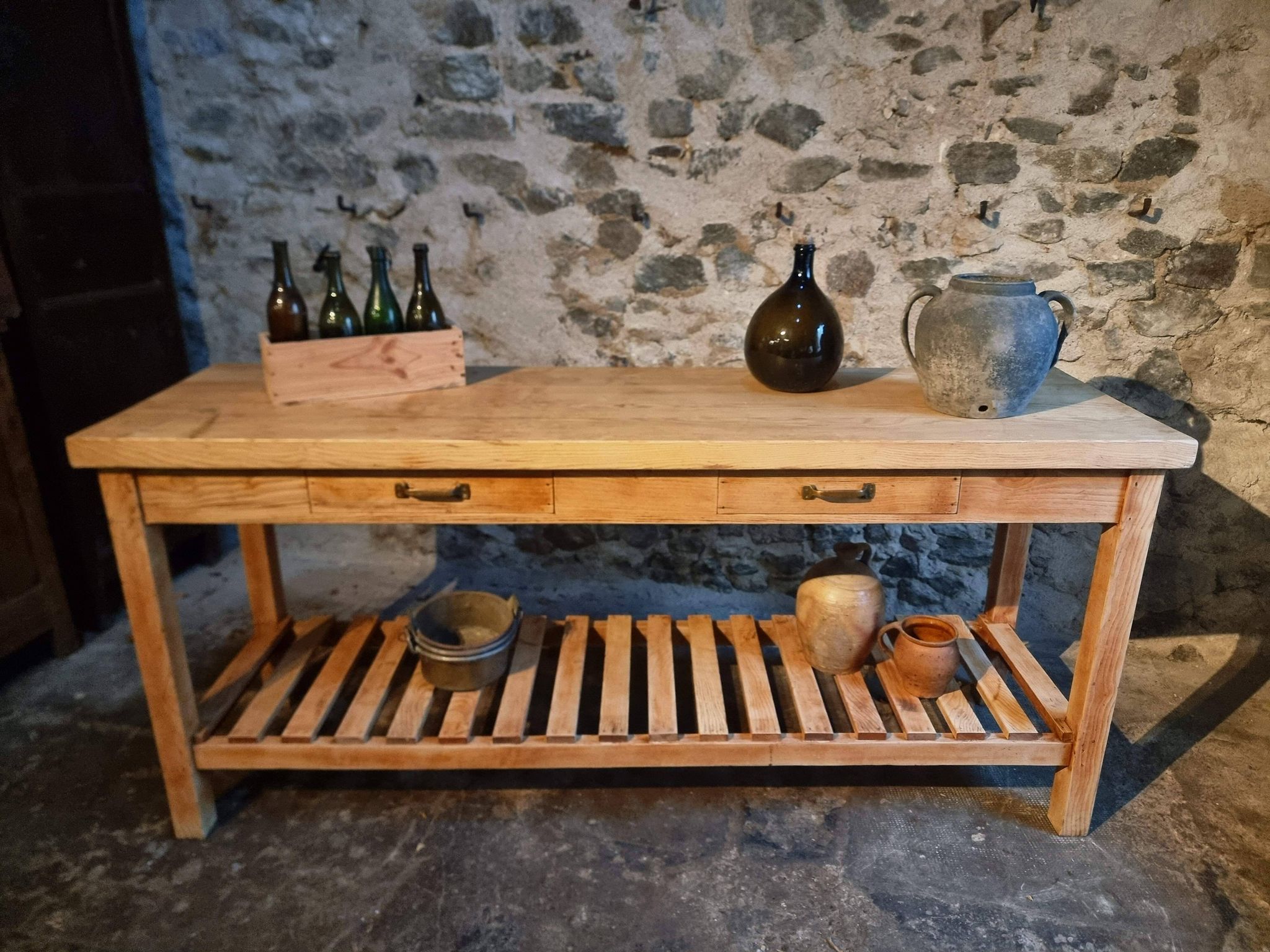 Old French baker's table – kitchen island / work table in solid chestnut with drawers.