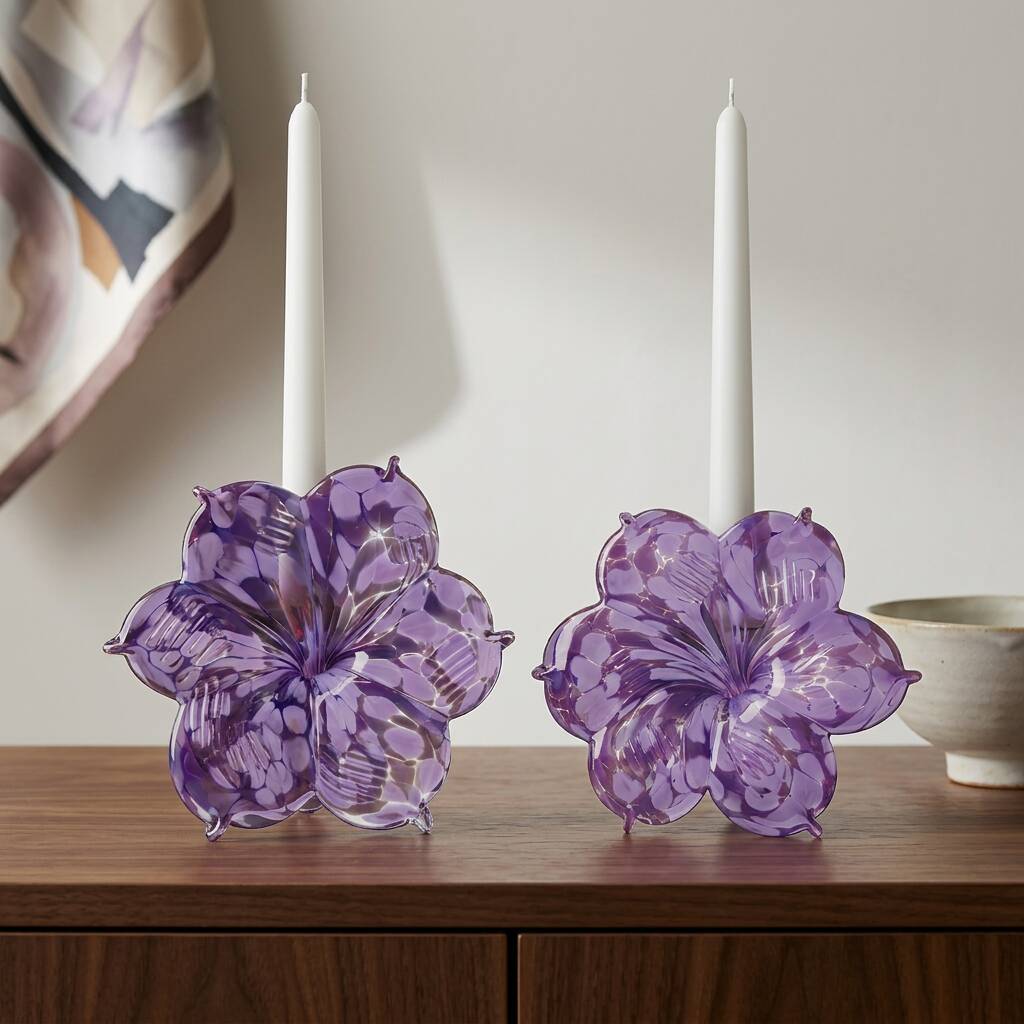 Pair of flower candle holders made of glass, handcrafted in Italy.