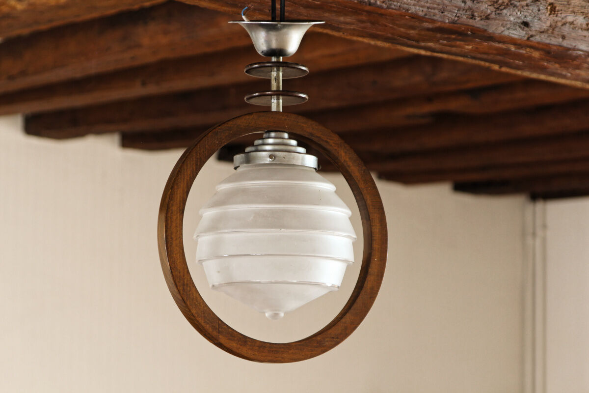 Art Deco suspension