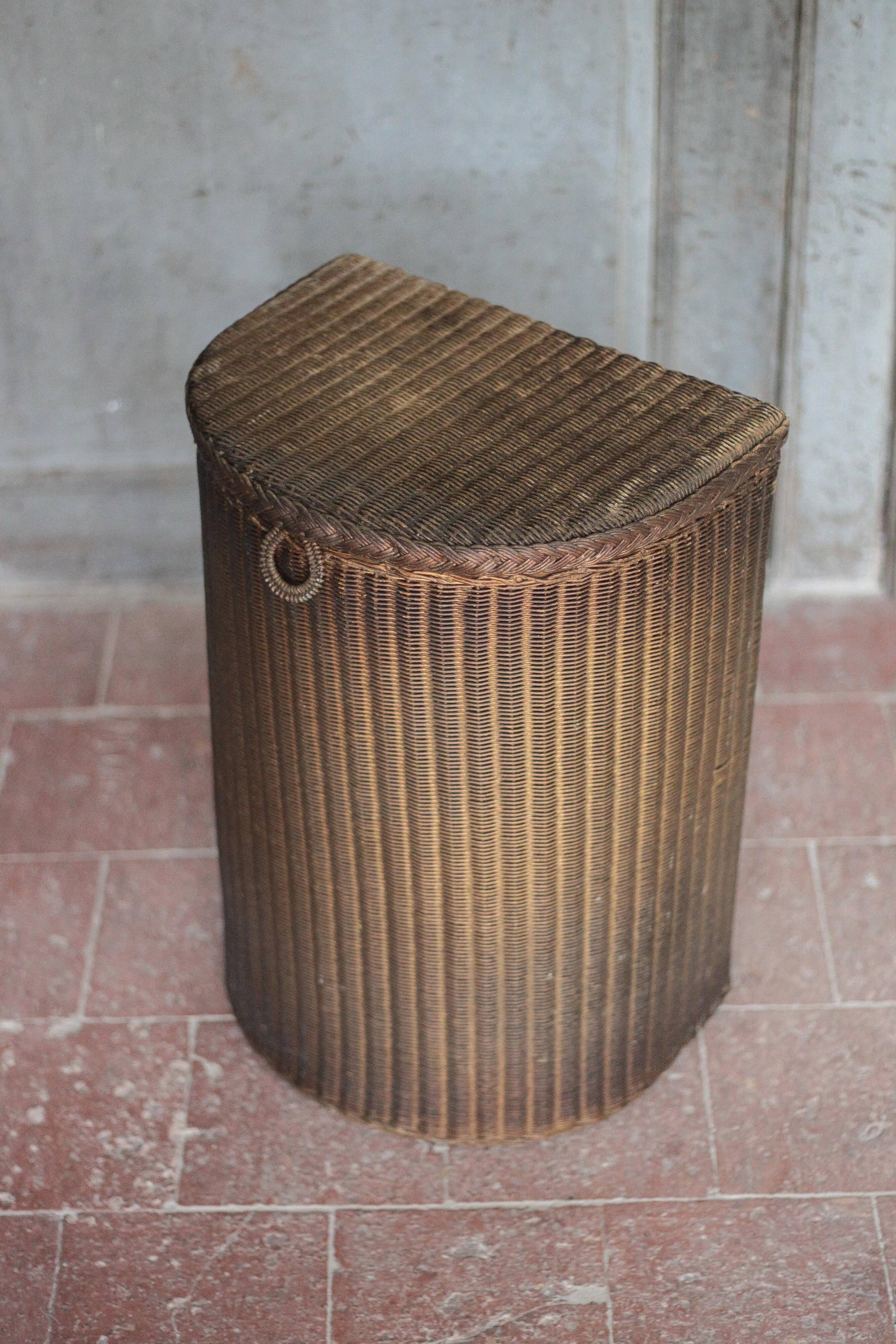 Lloyd Loom chest from England from the 1930s, wicker storage trunk.