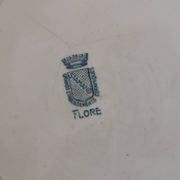Plat rond en céramique de Sarreguemines modèle Flore