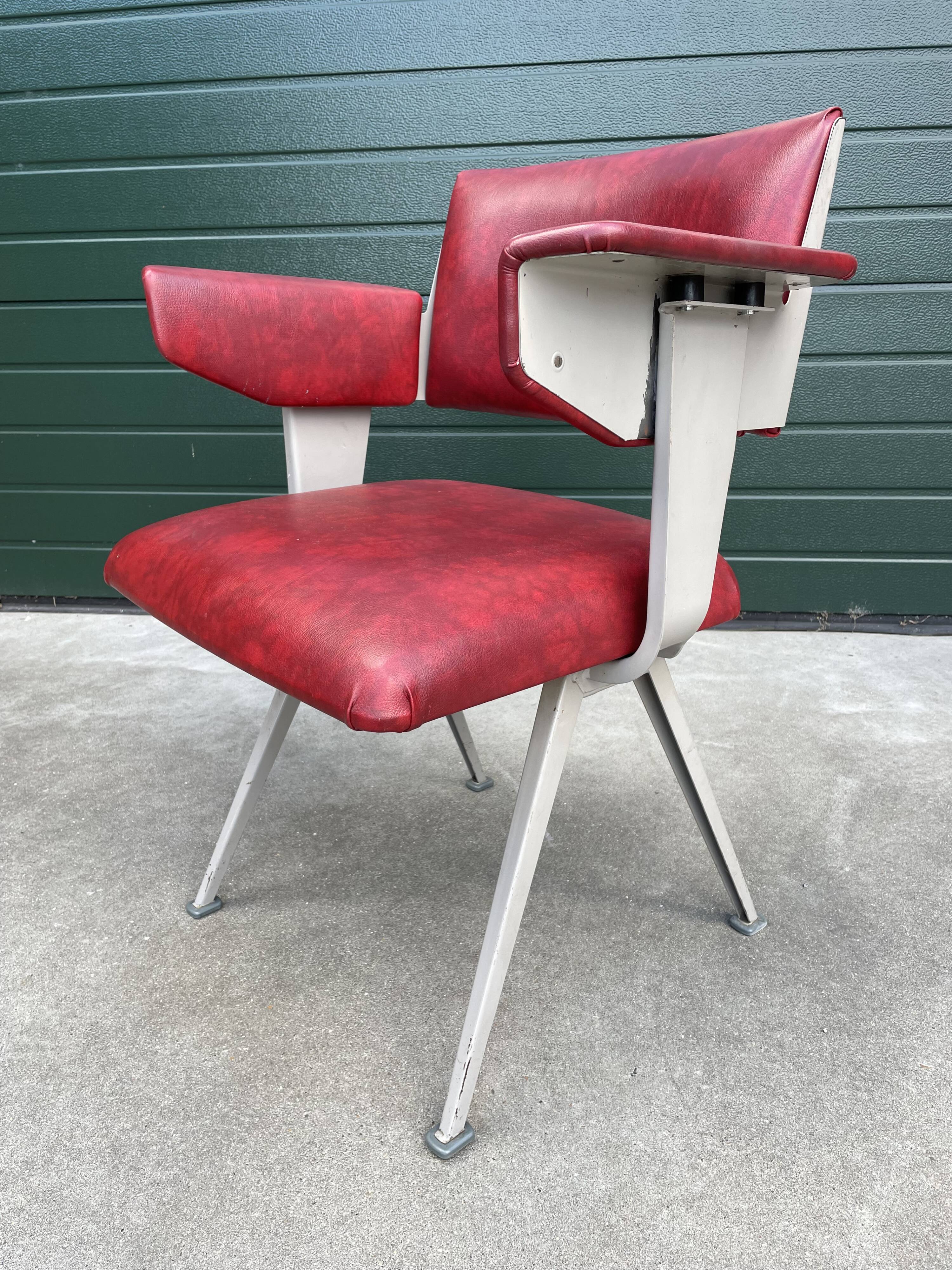 Friso Kramer Resort chairs set of 4 ‘Resort’ by Ahrend de Cirkel 1966