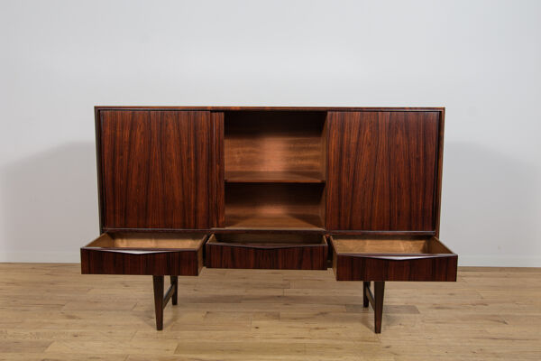 Commode en palissandre du milieu du siècle par E. W. Bach pour Sejling Skabe, Danemark, années 1960.