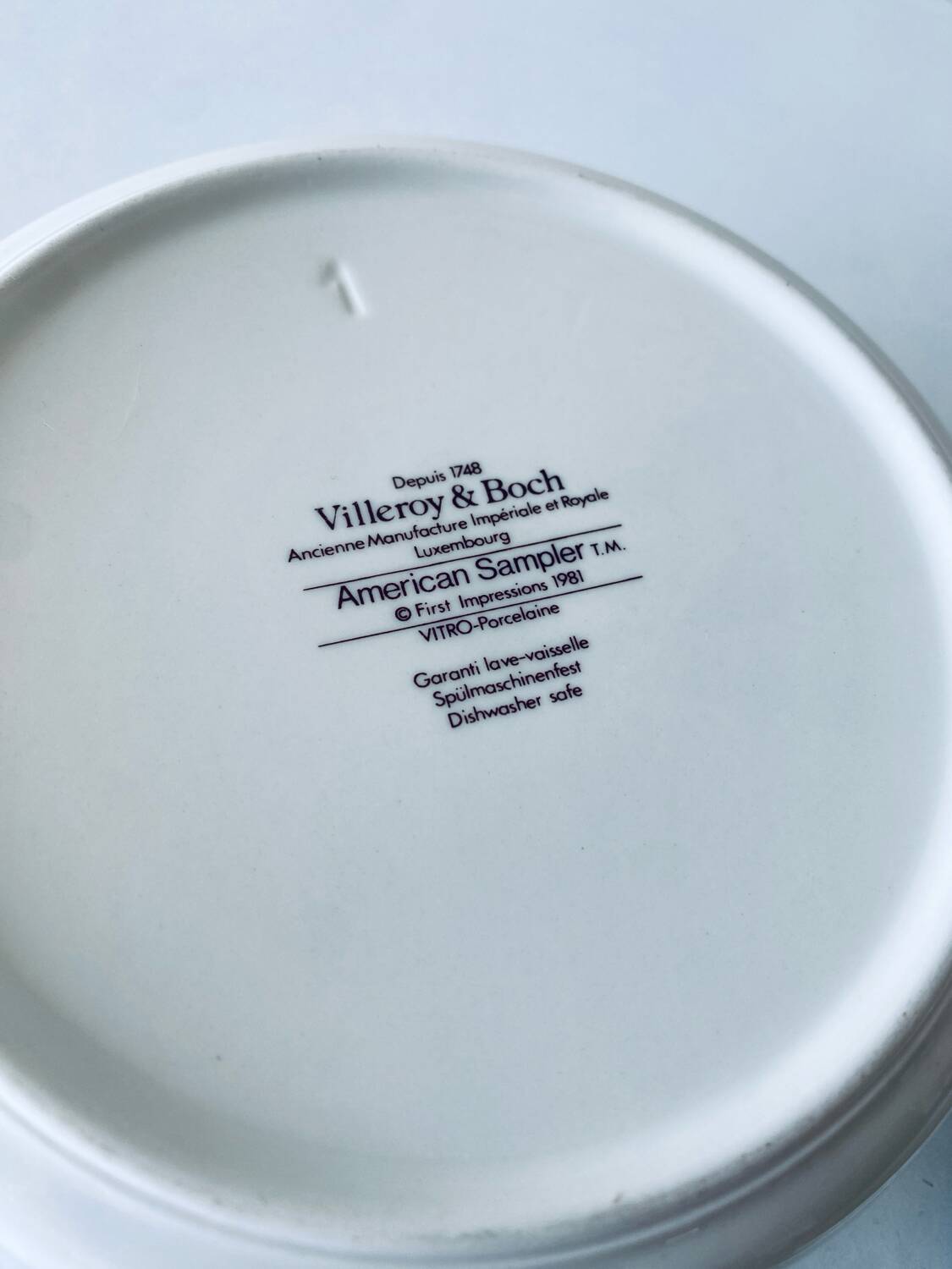 Villeroy and Boch candy box
