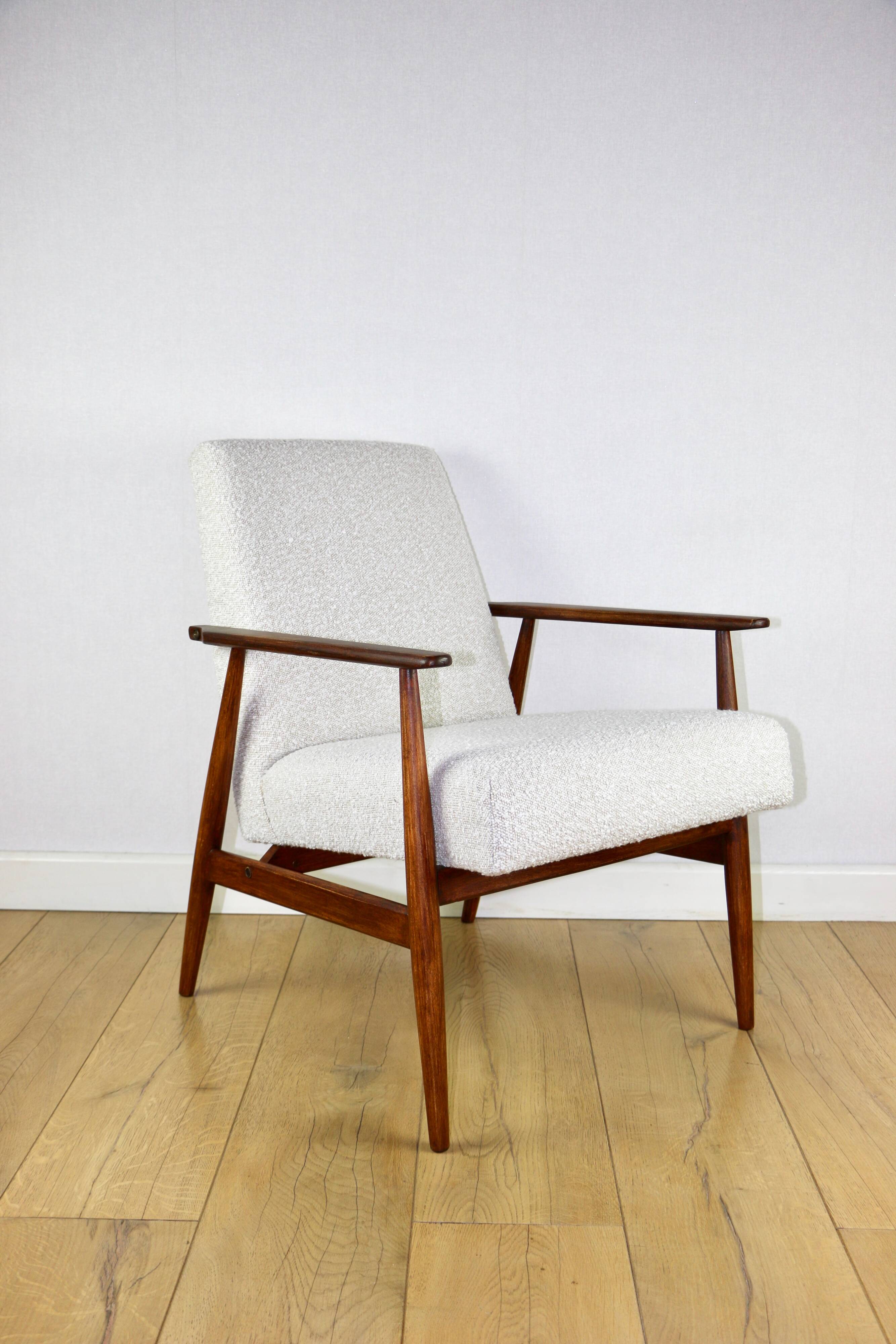 Armchair 'Lis', 1970s, white boucle, design by Henryk Lis - dark wood - 2 pieces available