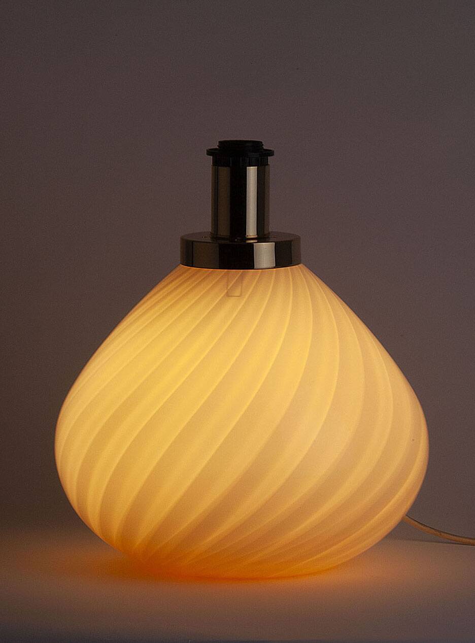 Large pink Murano lamp