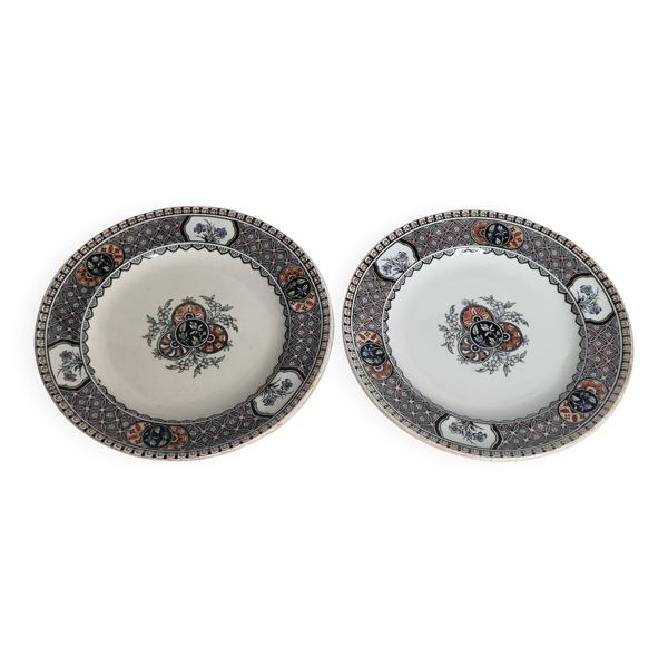 Paire d’assiettes Royal Doulton 20,5 cm faïence anglaise décor Imari XIXeme