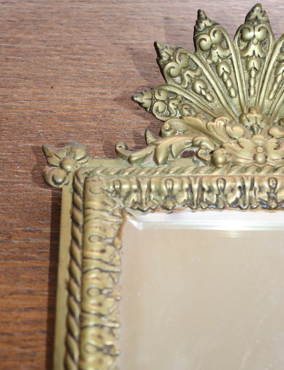 Paire de miroirs biseautés en bronze louis XIV