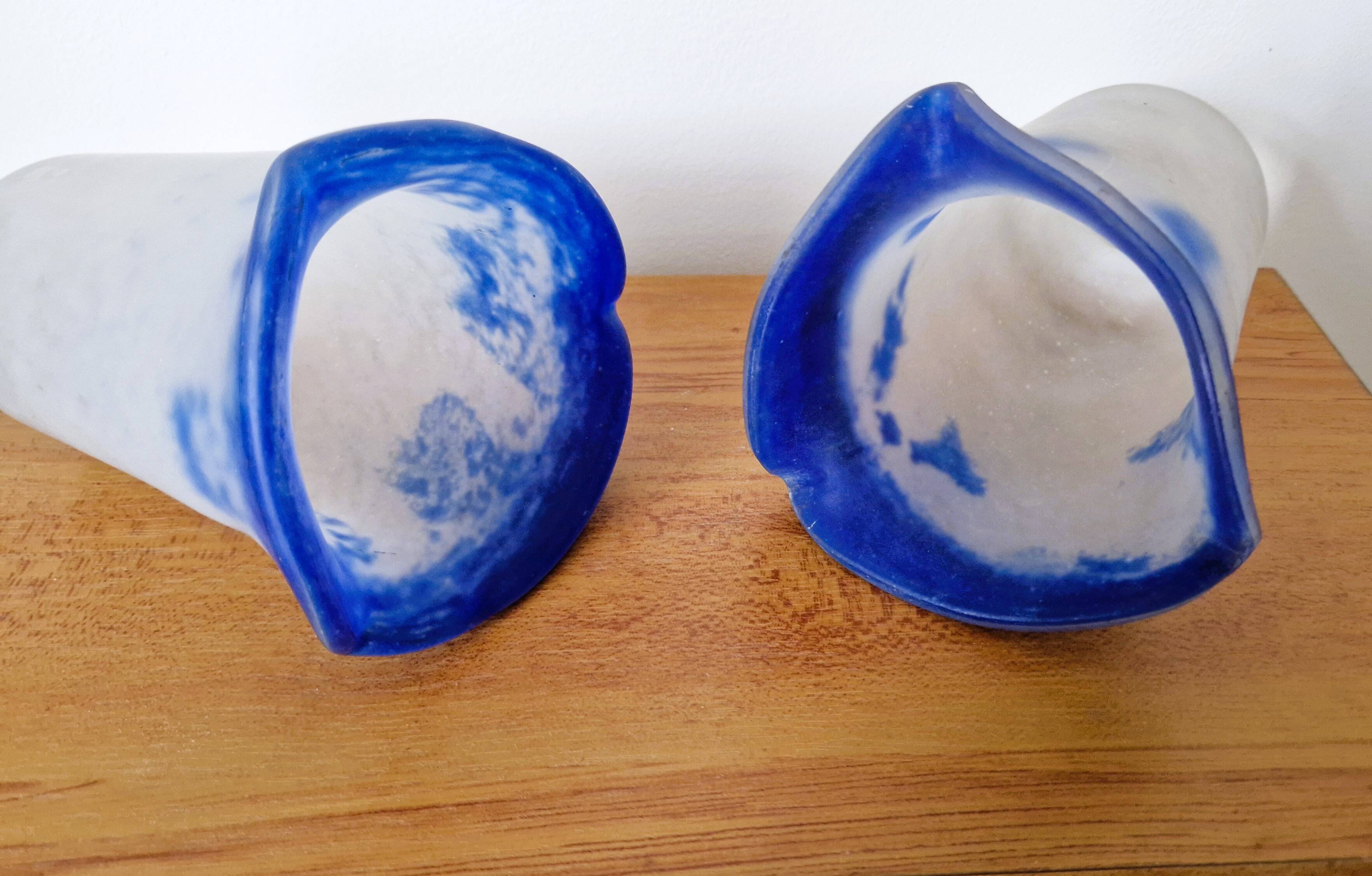 Noverdy white and blue glass paste lampshade