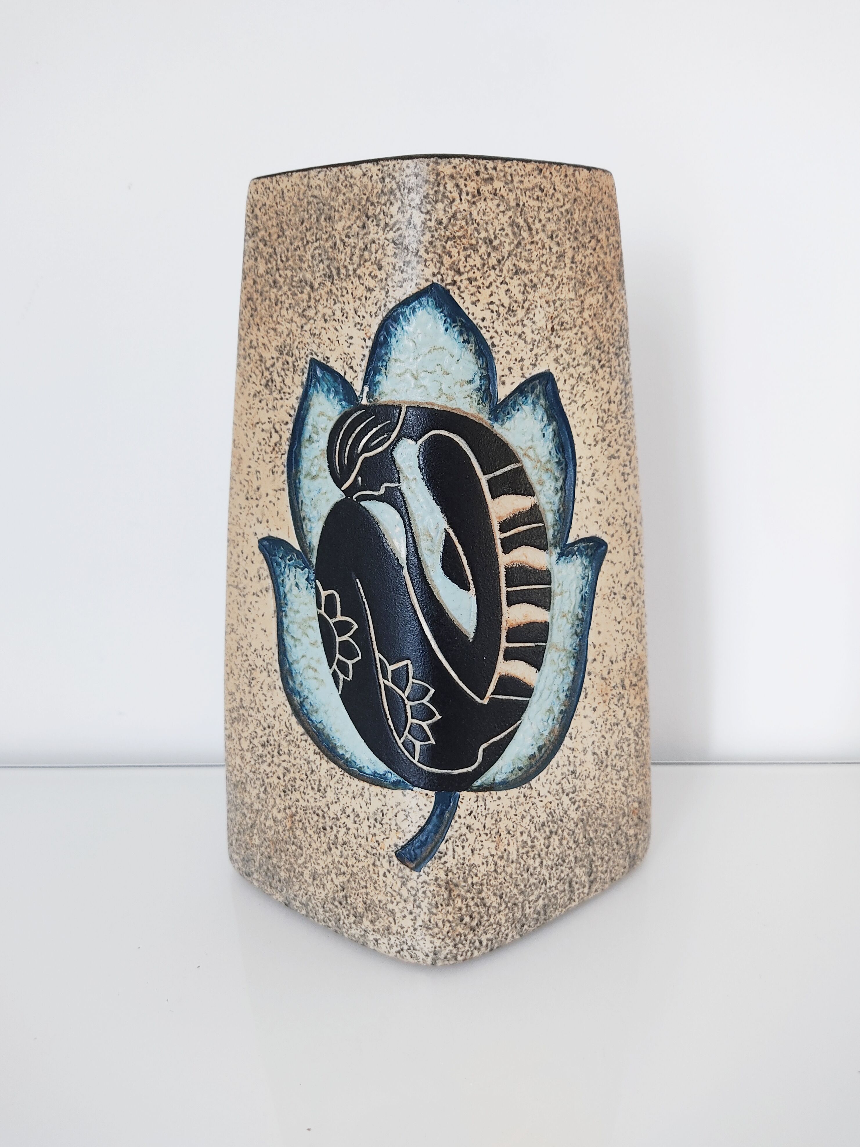 African ceramic vase decoration woman