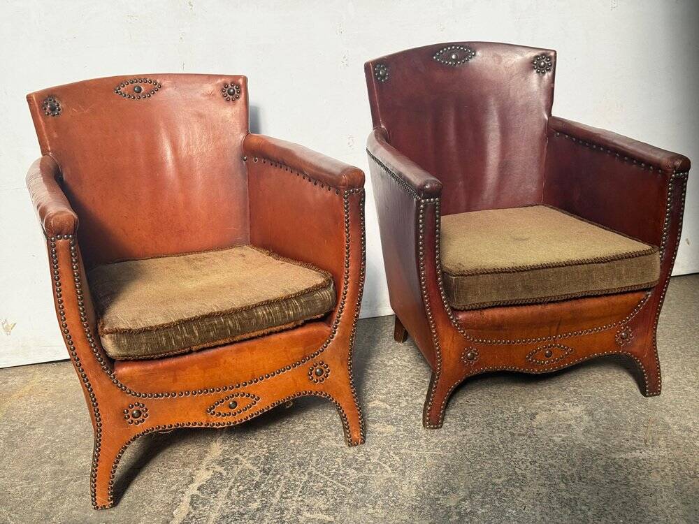 Lounge chairs and ottoman attributed to Otto Schultz for Boet AB, Sweden, 1930s, set of 3