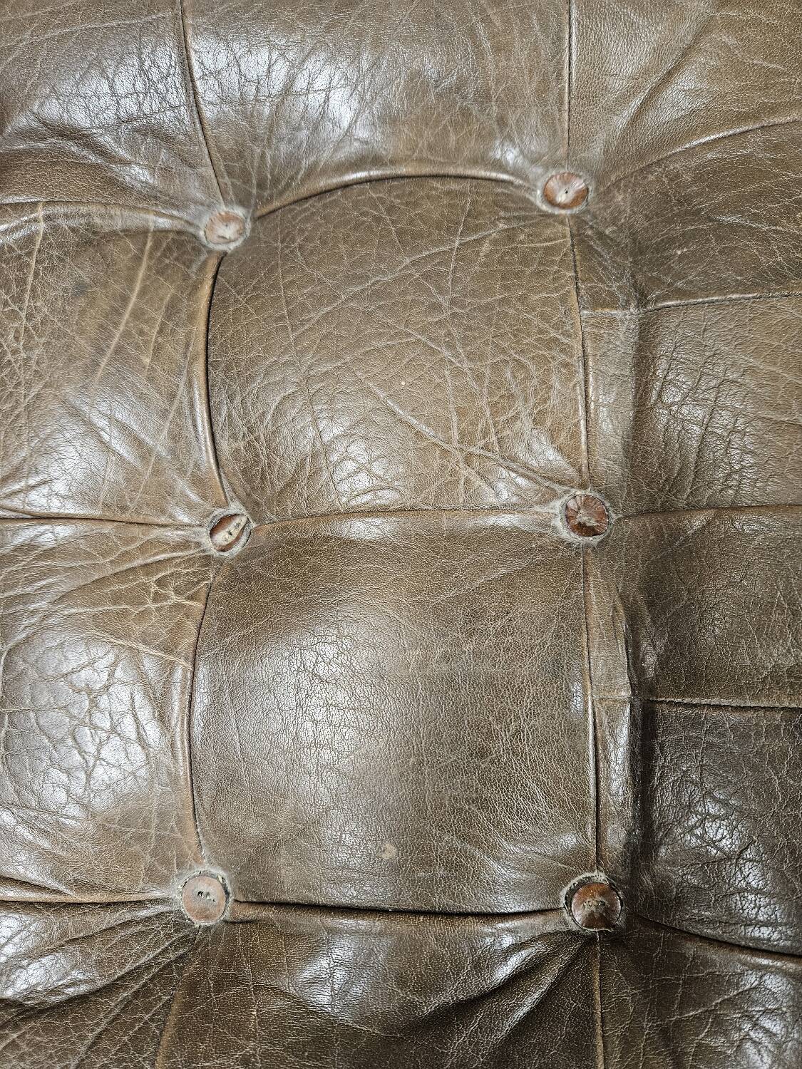 Vintage leather lounge chair 1960