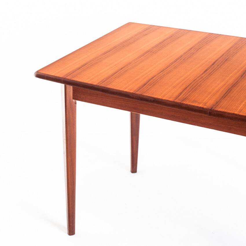 Vintage Scandinavian style table with central extension. Teak wood. France, 1960s