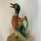 Duck pitcher