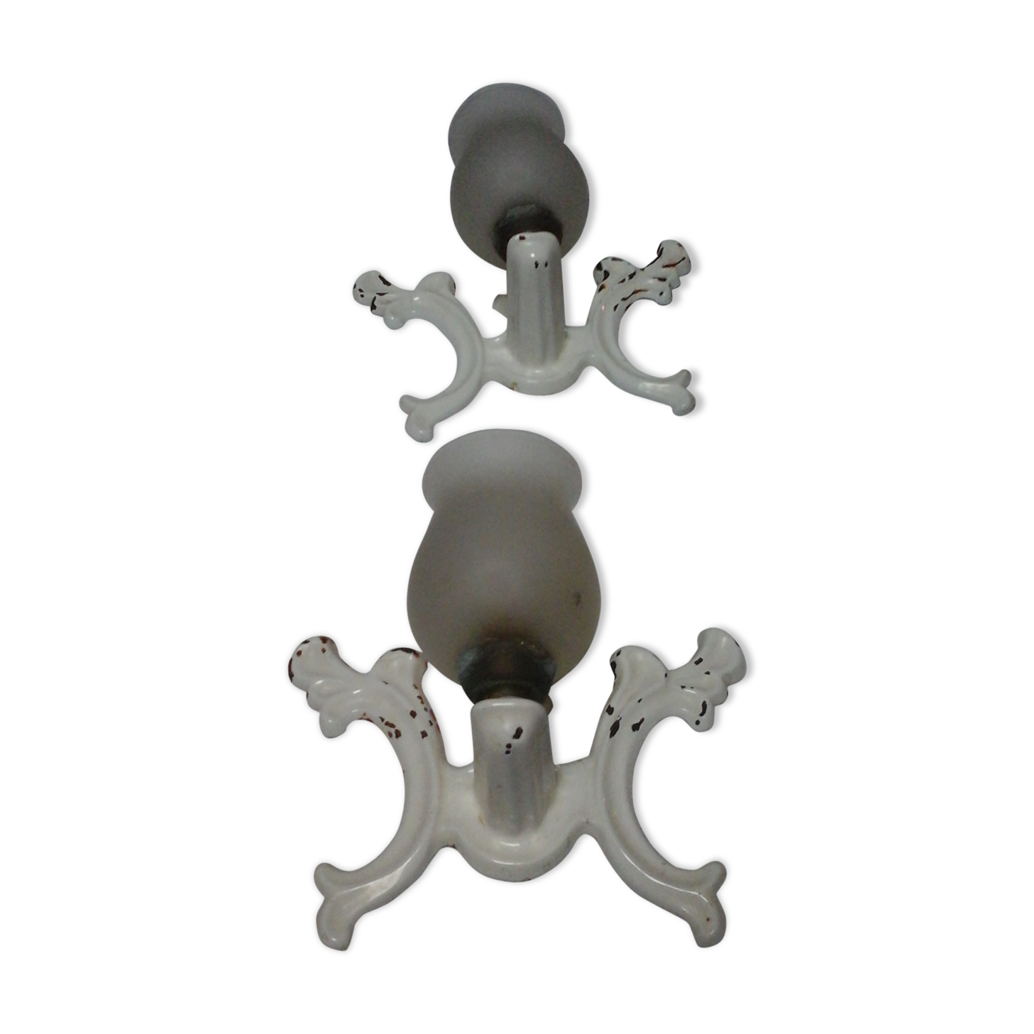 Pair of wall lightoven