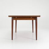 Model 54 extentable dining table - Gunni Omann