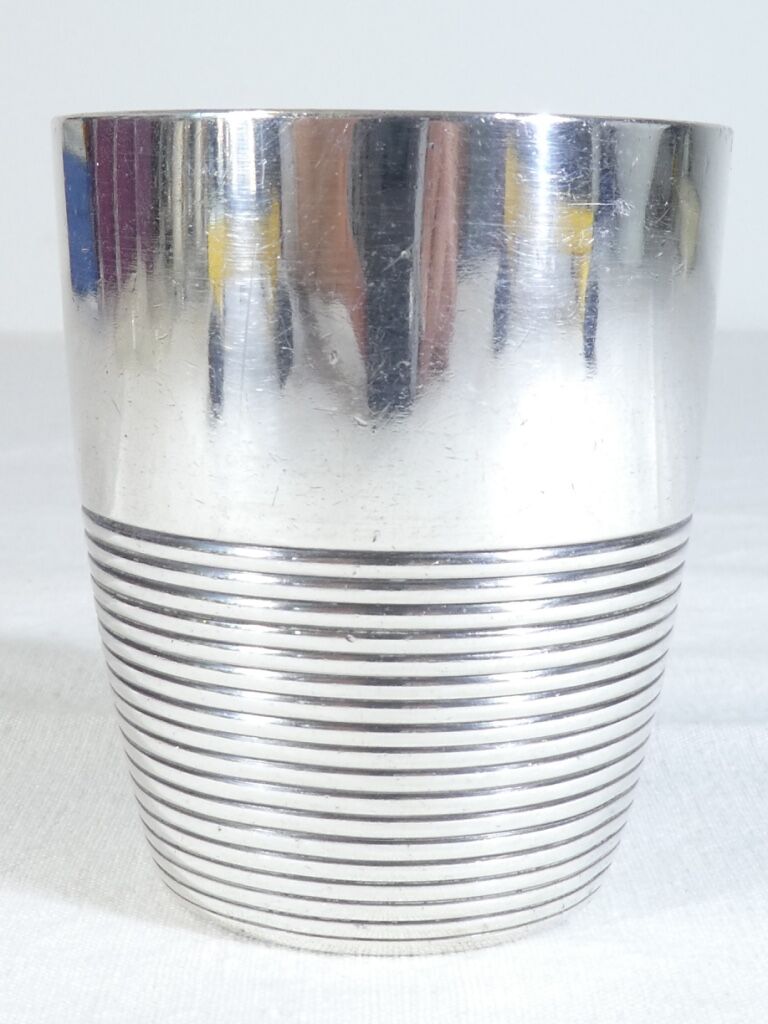 Timbale Christofle in silver metal modele ondulation by luc lanel