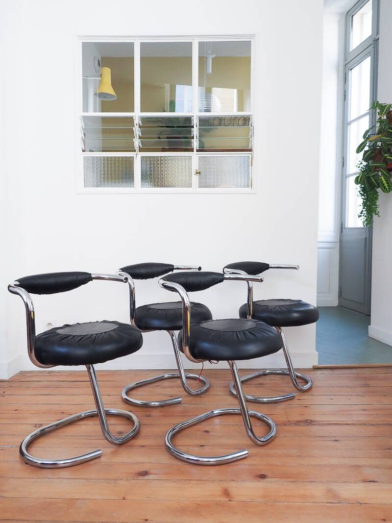 4 vintage Cobra chairs by Giotto Stoppino – Genuine leather and chrome steel