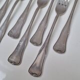 Set of small silver-plated metal forks