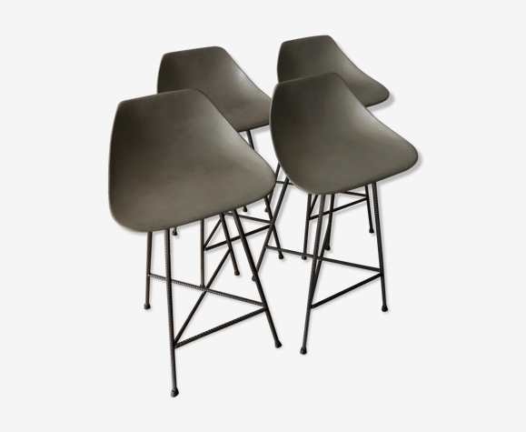 Tabourets en béton