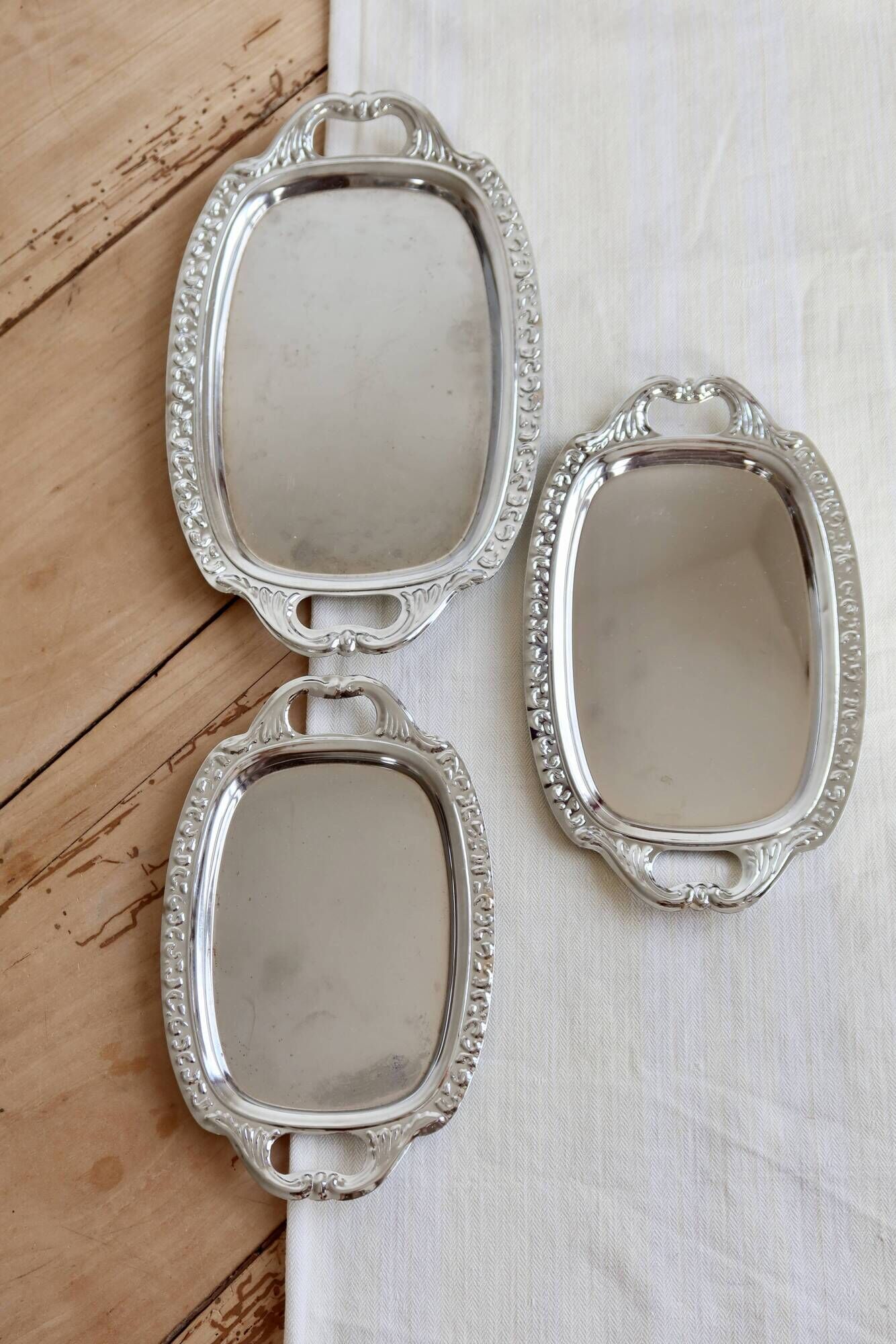 Trio de mini plateaux vintage métal argenté