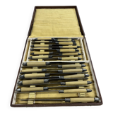 Coffret de couteaux ancien vintage