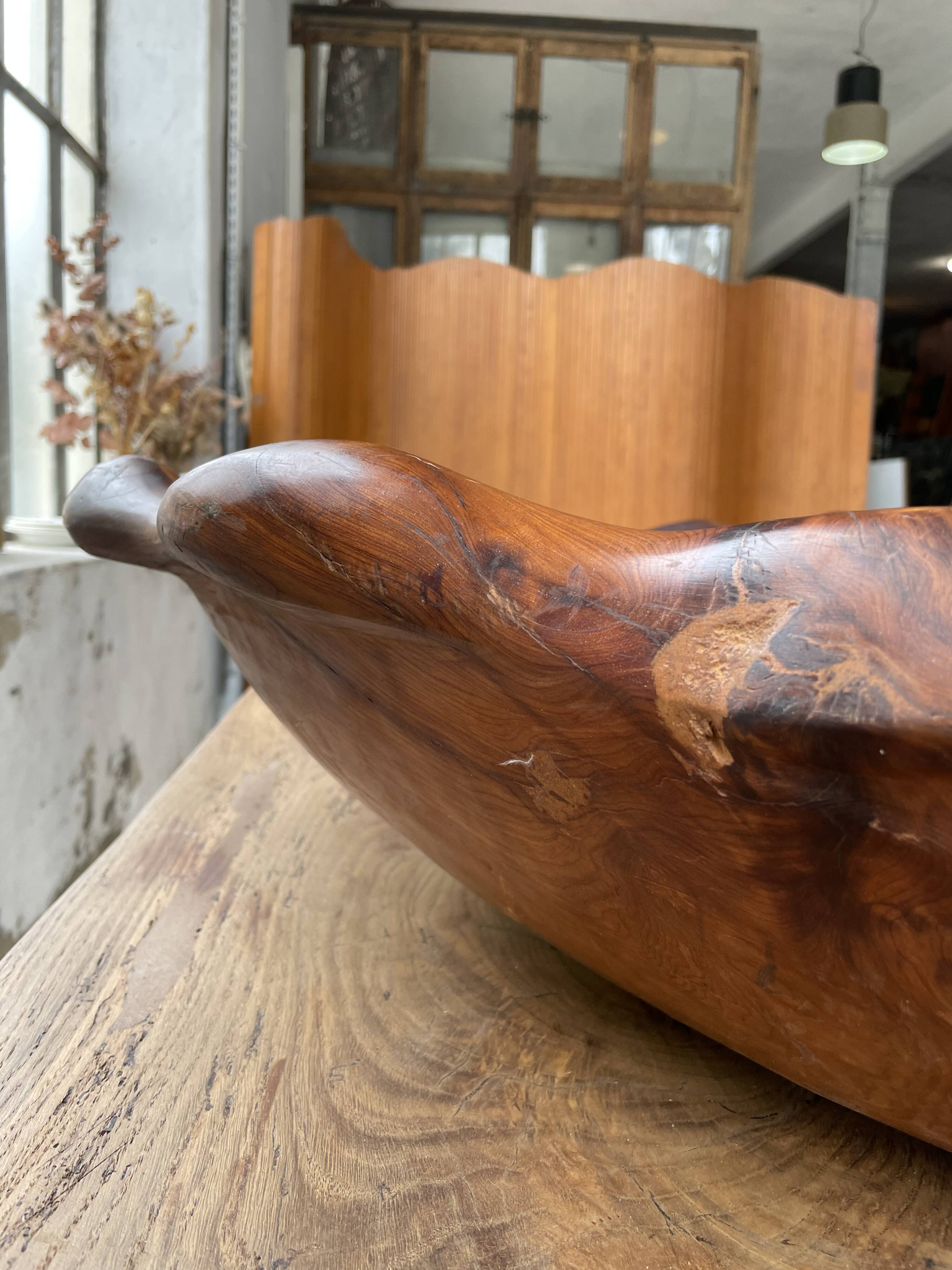 XL thuja root wooden dish