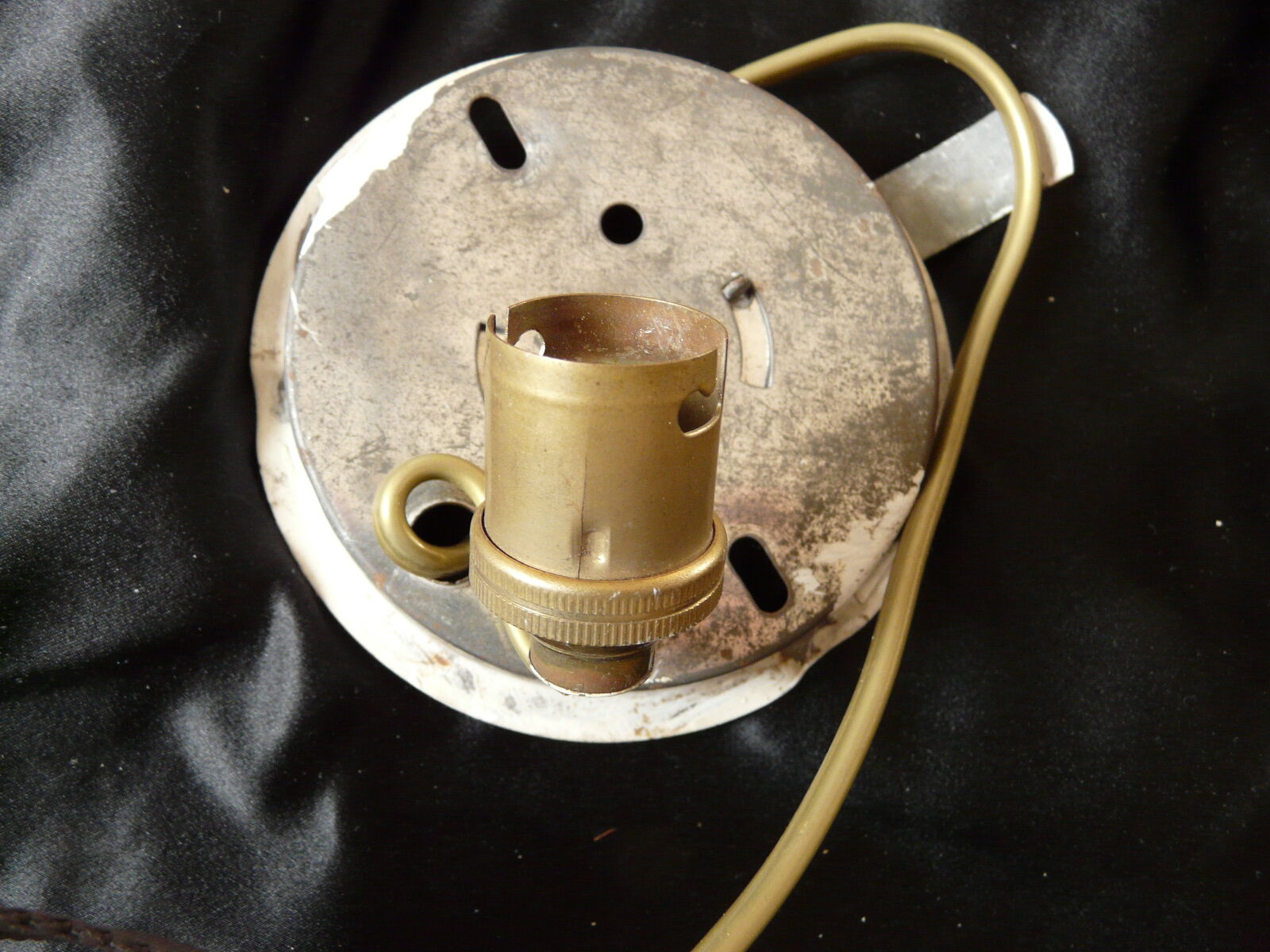 1950 diameter opaline opaline ceiling light: 16cm.