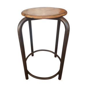 tabouret d'atelier industriel