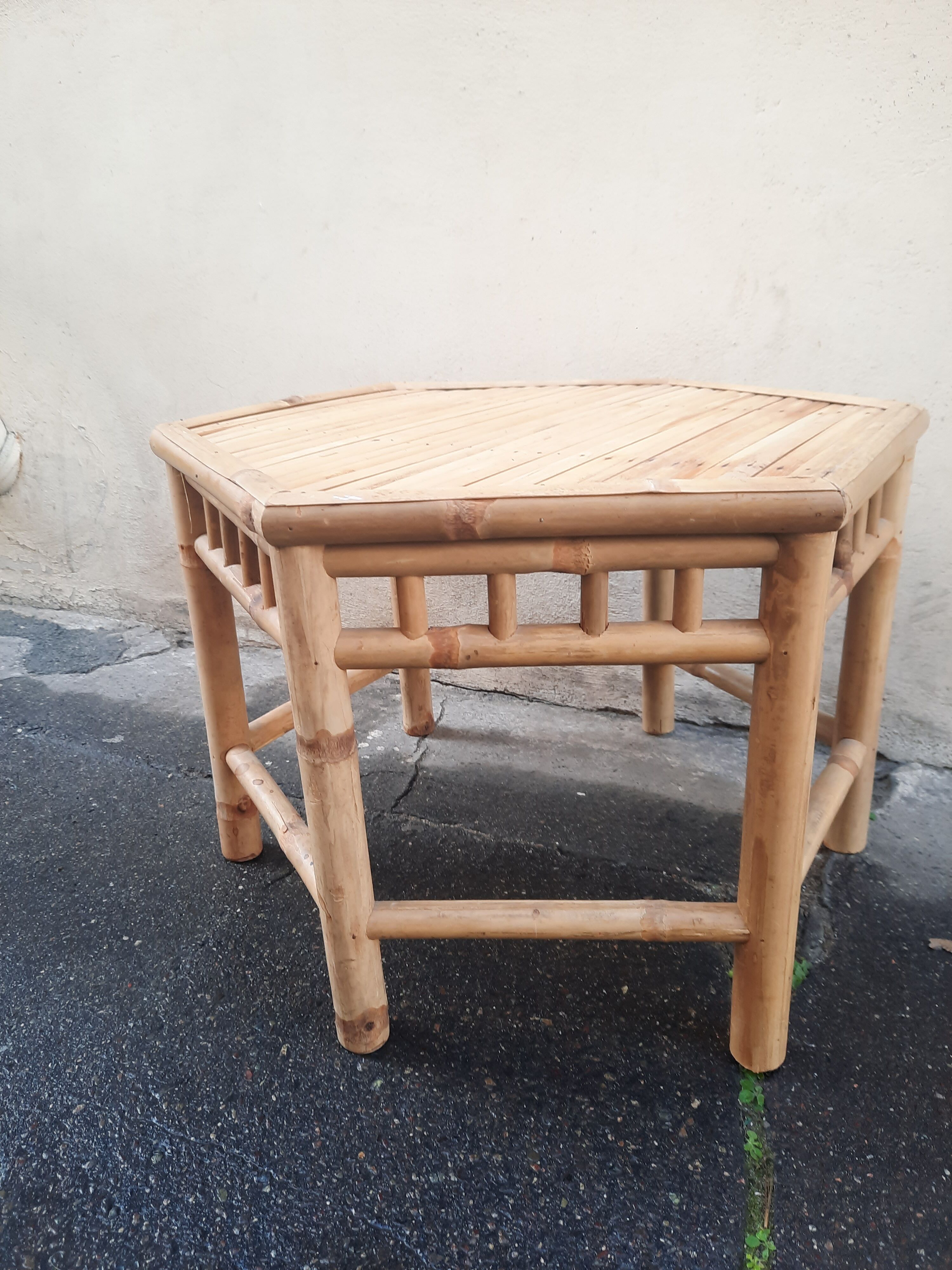 Table  basse  en bambou