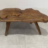 Brutalist table, superb flash on top.